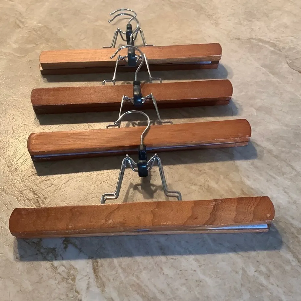 4 Slacks Hangers